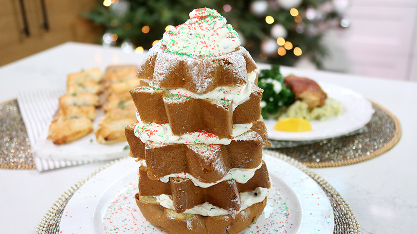 Pannettone Christmas cake with mascarpone cream