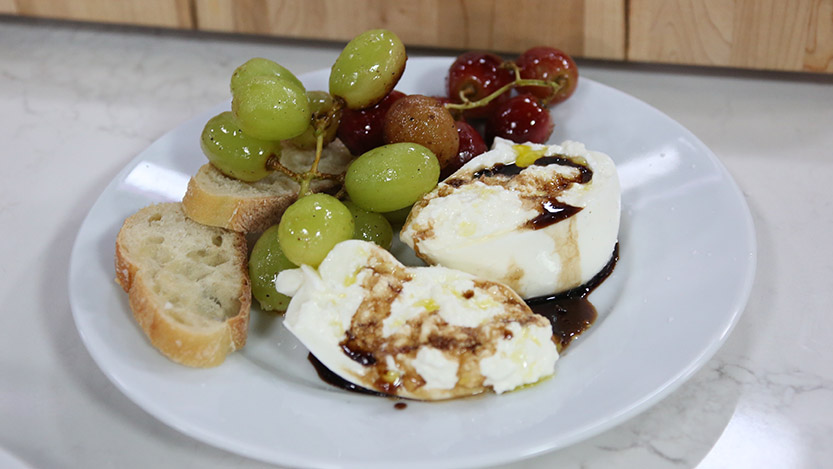 Burrata Cheese with Roasted Grapes