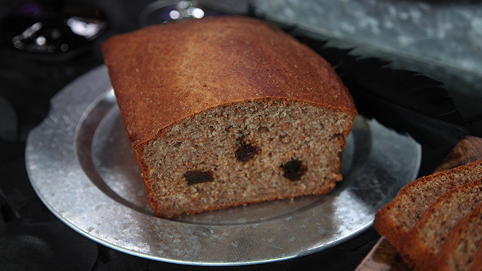 Three-eyed raisin bran loaf