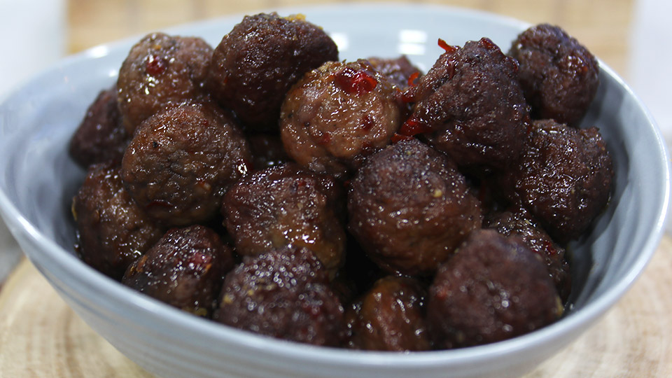 Sweet chili and grape jelly meatballs